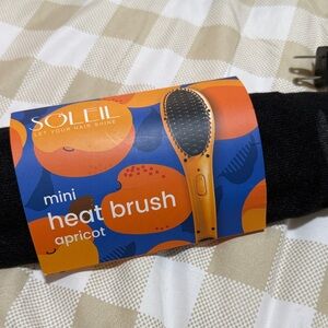 Soleil Mini Heat Brush in Apricot